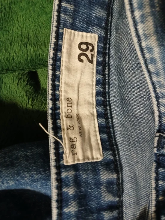 Rag And Bone Women's Jeans in Medium Blue - Picture 8 of 10